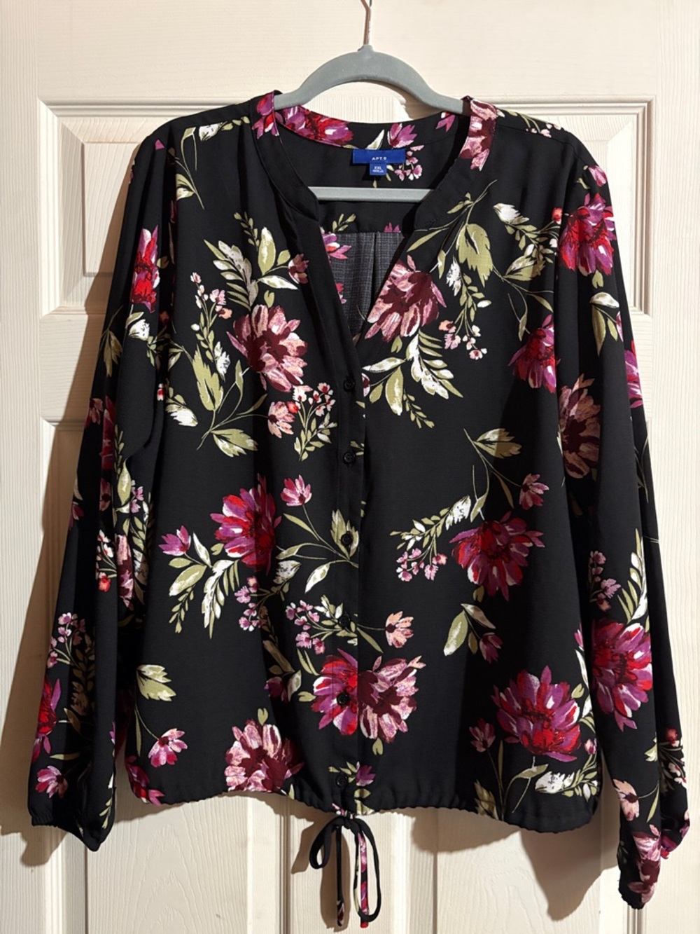 Apt. 9 Black Floral Tie-Hem Blouse with Pink Blooms
